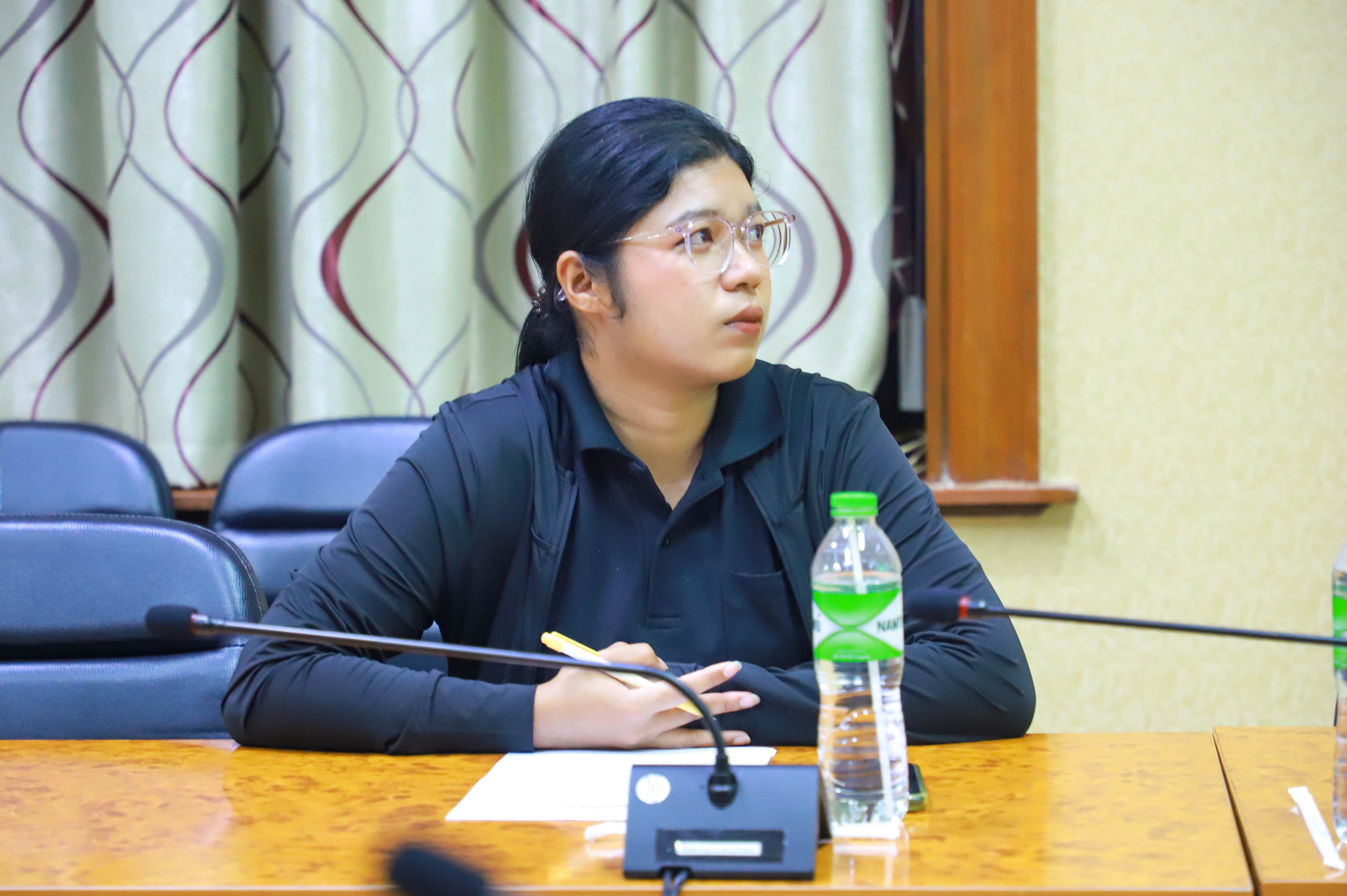 title - สบท. ประชุมคณะทำงานร่างตัวชี้วัดการประเมินผลการดำเนินงานของกองทุนการปฏิรูปที่ดินเพื่อเกษตรกรรม ประจำปีบัญชี 2570 ครั้งที่ 1/2569